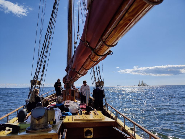 La mer se partage : quand l’économie collaborative redessine le monde maritime.